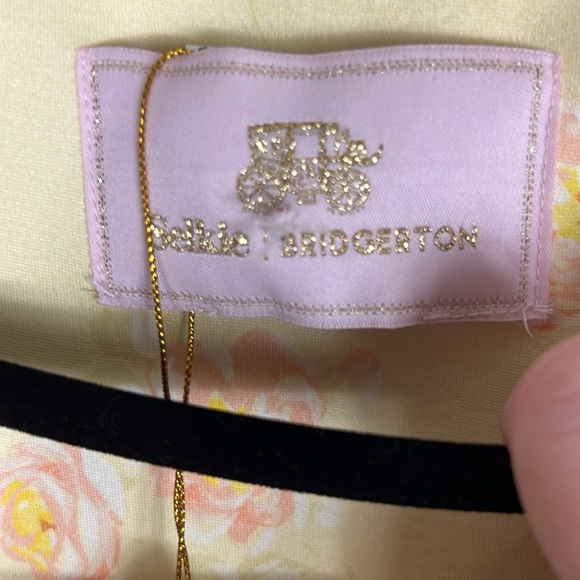 Selkie X Bridgerton Penelope Heiress Gown - Picture 6 of 12